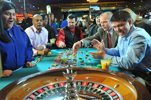gambling industry in Canada